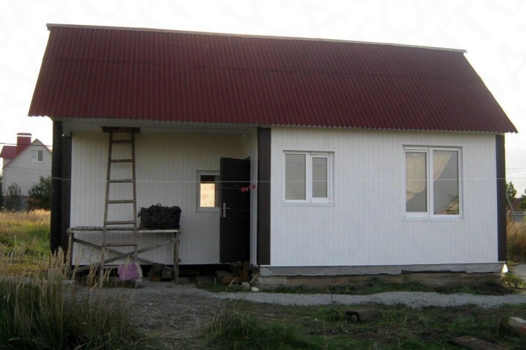 Продам белгород. Земля под дом в Белгороде. Дачные домики в Белгороде на продажу. Продаётся коттедж пригородных переулок сельский. Ок,Белгород Пригородная дом 13.